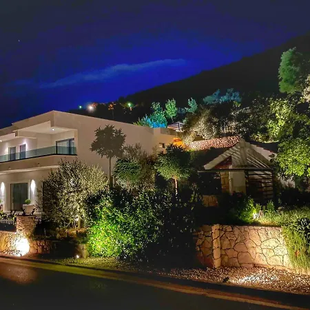New!!! Luxury Camino Del Padre Villa Omis