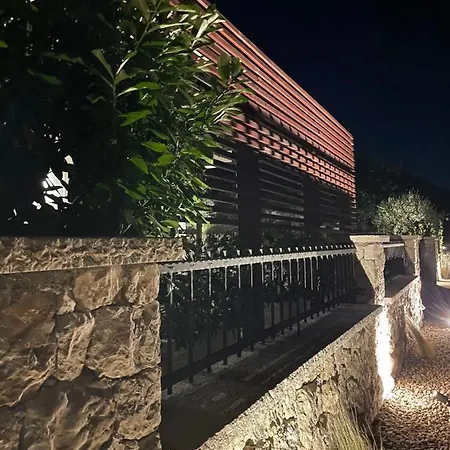 New!!! Luxury Camino Del Padre Villa *